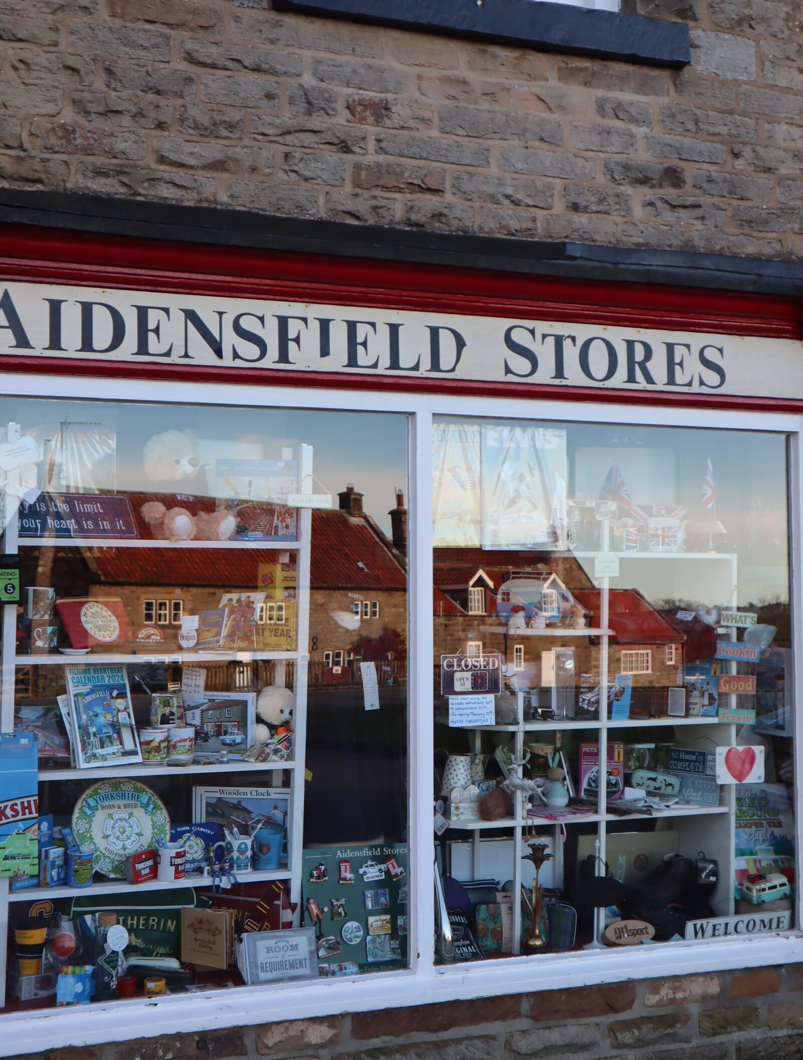 Aidensfield Stores